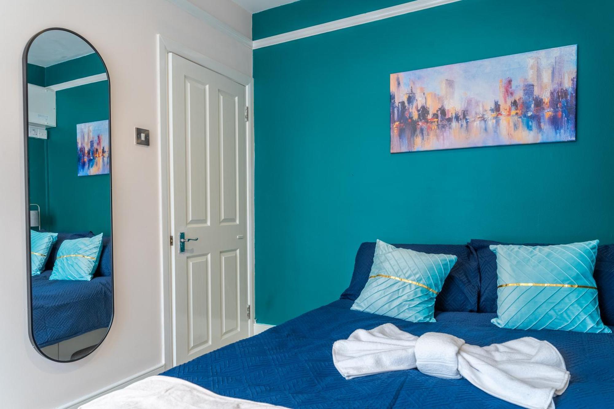 Beautiful 2 Bedroom With Private Garden In Wimbledon - Minutes From Central Londres Exterior foto